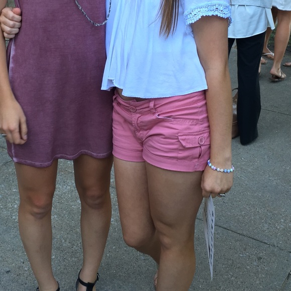 Shorts - Picture 3 of 3